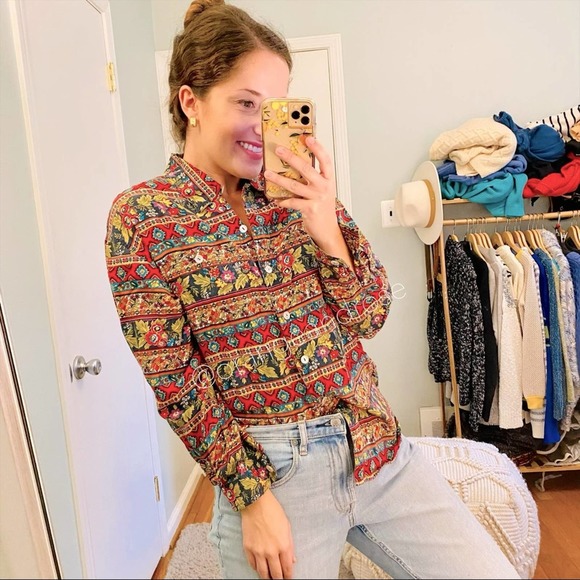 Vintage Tops - Vintage LizWear Floral Kaleidoscope Top